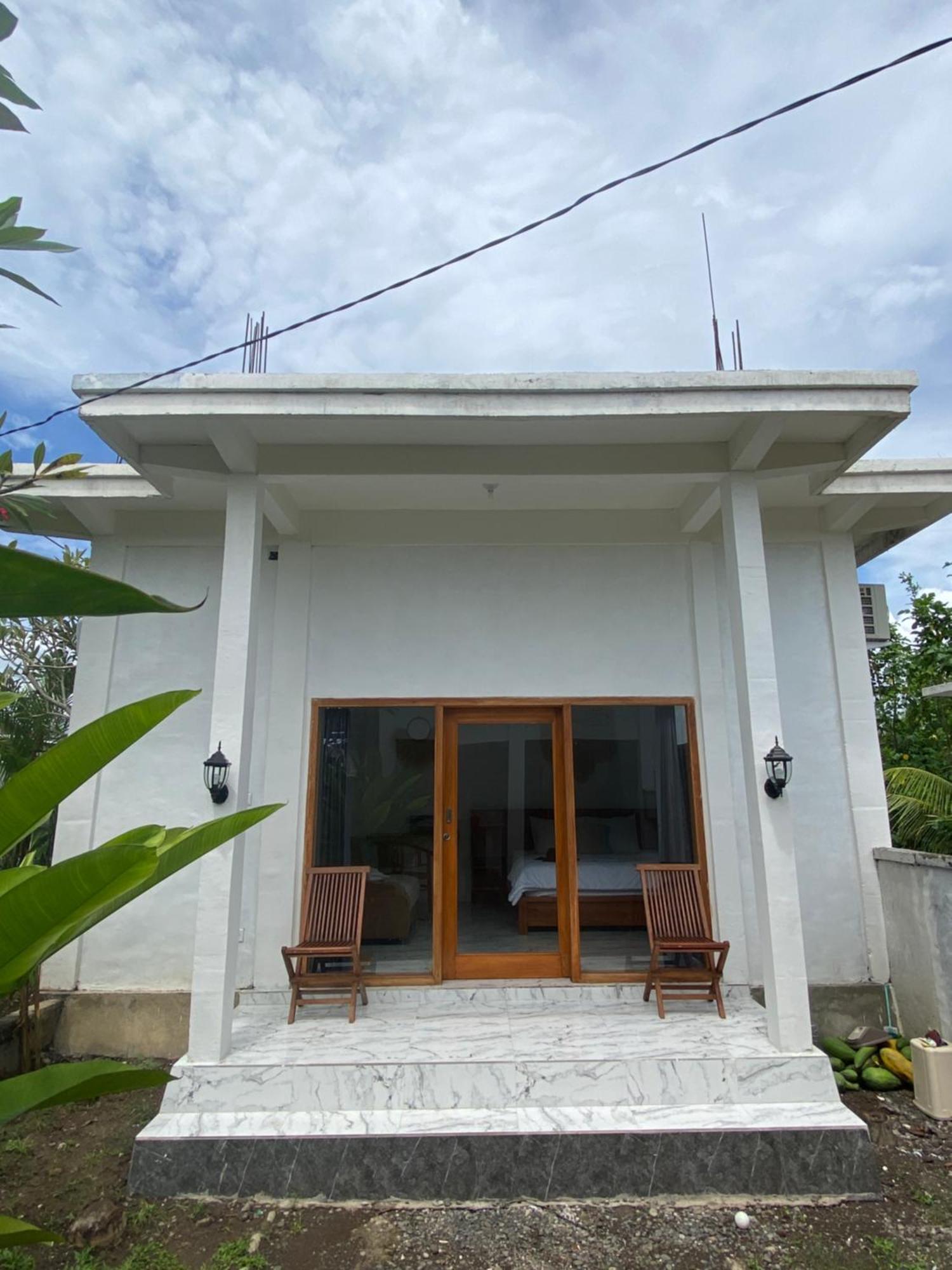 Sumbul View Surfcamp Hotel Airsatang Buitenkant foto